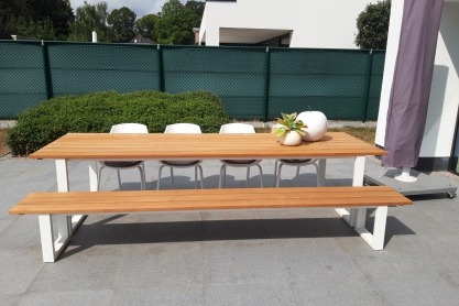 realisatie lounge en tafel