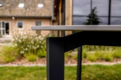 Floating frame detail semperfi weersbestendig 